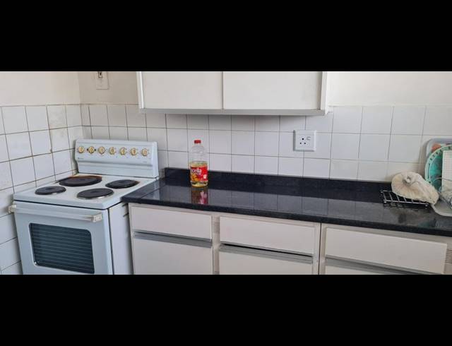 2 BEDROOM PROPERTY TO RENT IN BEDFORD GARDENS